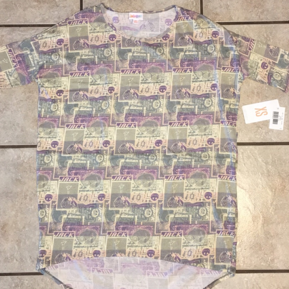 🖤5/$10 Lularoe  NBC Disney Villain Irma shirt
